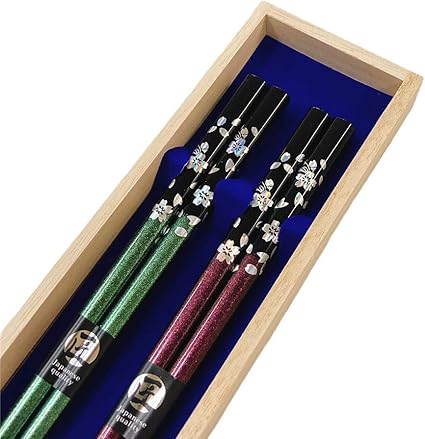 Amazon ５ 夫婦箸 長生きしてね 彫刻桐箱入り ラッピング済み 誕生日 母の日 父の日 敬老の日 銀桜花 緑 紫 Sapporoショップようこそ 箸