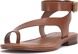 Vince Camuto Women's Liba Flat Sandal, Caramello, 6.5