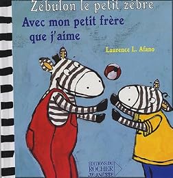 Avec mon petit frère que j'aime