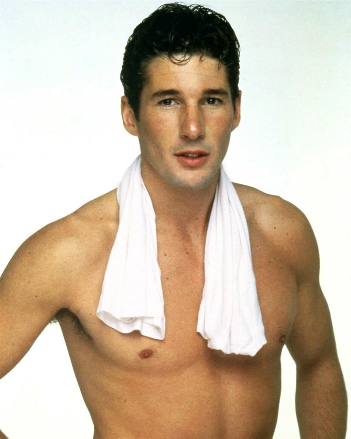 Photographs - Richard Gere young beefcake bare chested portrait towel around neck 8x10 photo