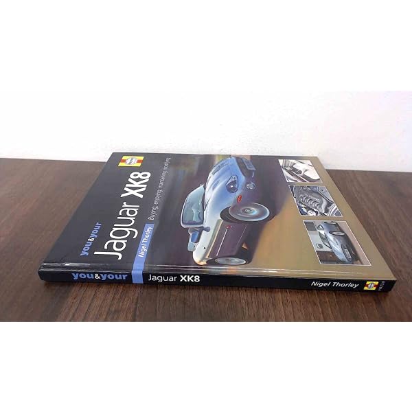 Amazon.com: Jaguar D Type and XKSS (Osprey autohistory