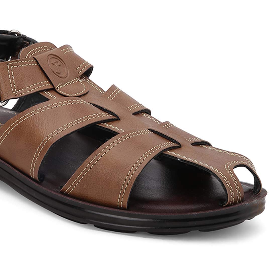 paragon max chappal