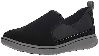 clarks step move jump