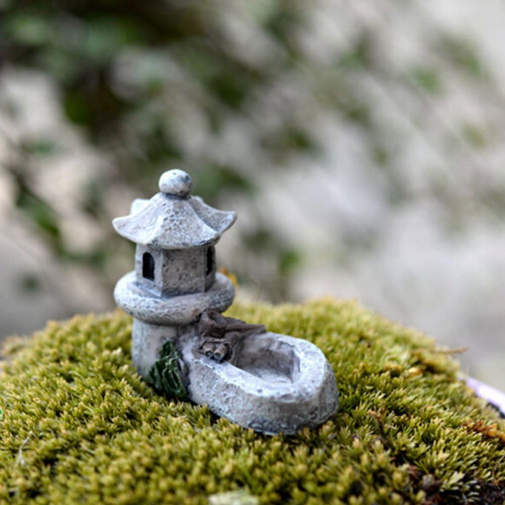 Garden Decor Mini Asian Pagoda Lantern Outdoor Statue Resin Micro Landscape Ornament Color Random(1.77 x 1.97inch)