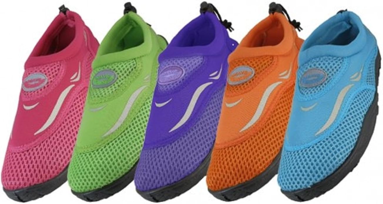 boys size 4 water shoes