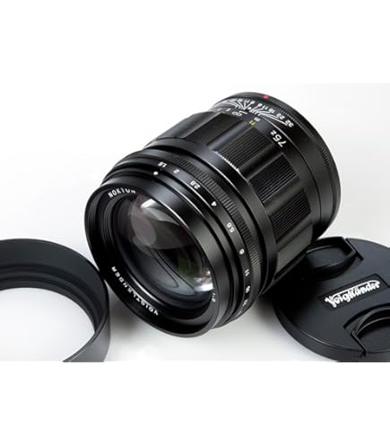 楽一番のVoigtlander NOKTON 75mm F1.5 Leica M Amazon.com : Voigtlander 75mm f/1.5 Nokton Aspherical Lens