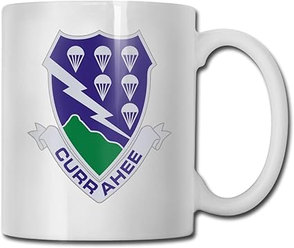 Amazon Co Jp アメリカ陸軍レトロ第506空挺歩兵連隊コーヒーマグ大型cハンドルコーヒーマグ付き磁器ココアカップクールコーヒーティーカップ12オンス家族や友人へのプレゼントに最適 ホーム キッチン