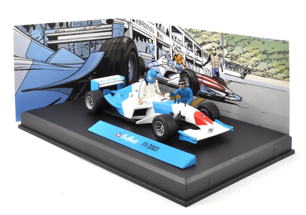 Générique Michel Vaillant Le Mans F1-2003 - 1/43 IXO CAR + FIGURINE + DECOR V2