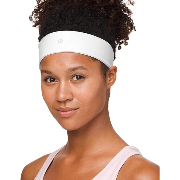 Amazon.com: Lululemon Fly Away Tamer II Headband-Solid Black  display picture 1