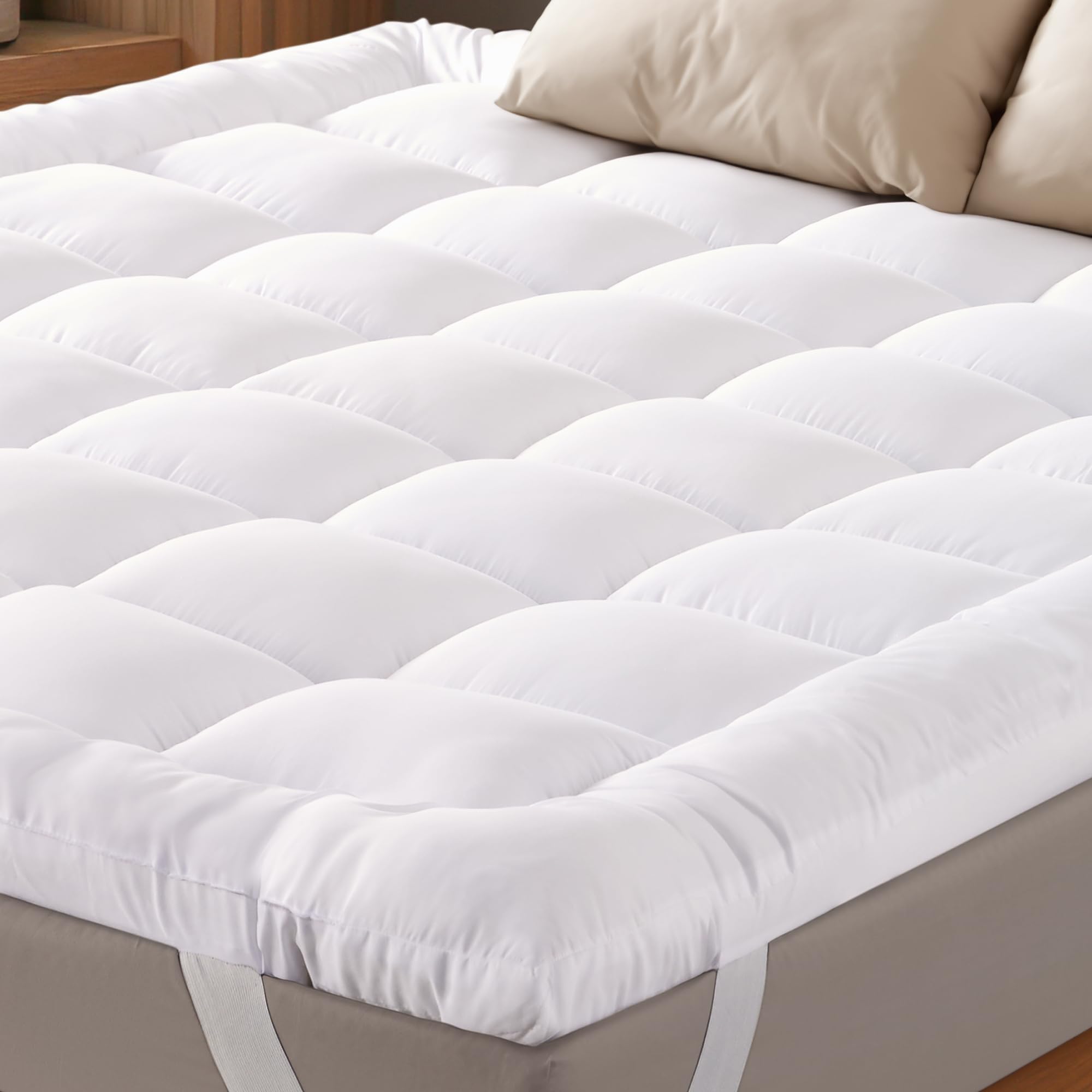 Photo 1 of ***SIMILAR ITEM***
Ultra Soft Queen Mattress Topper - Cloud-Like Mattress Pad for Back Pain Relief - Breathable Cooling Material for Hot Sleepers