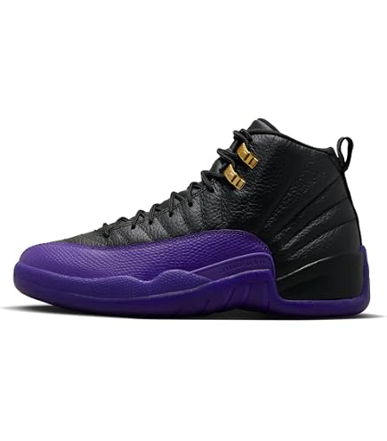 Amazon.com | Jordan Mens AIR 12 Retro 130690 070 University  display picture 1