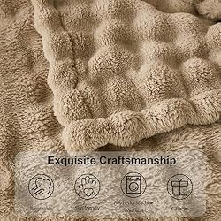 PUMEI Fleece Blanket - Throw Blanket for Couch