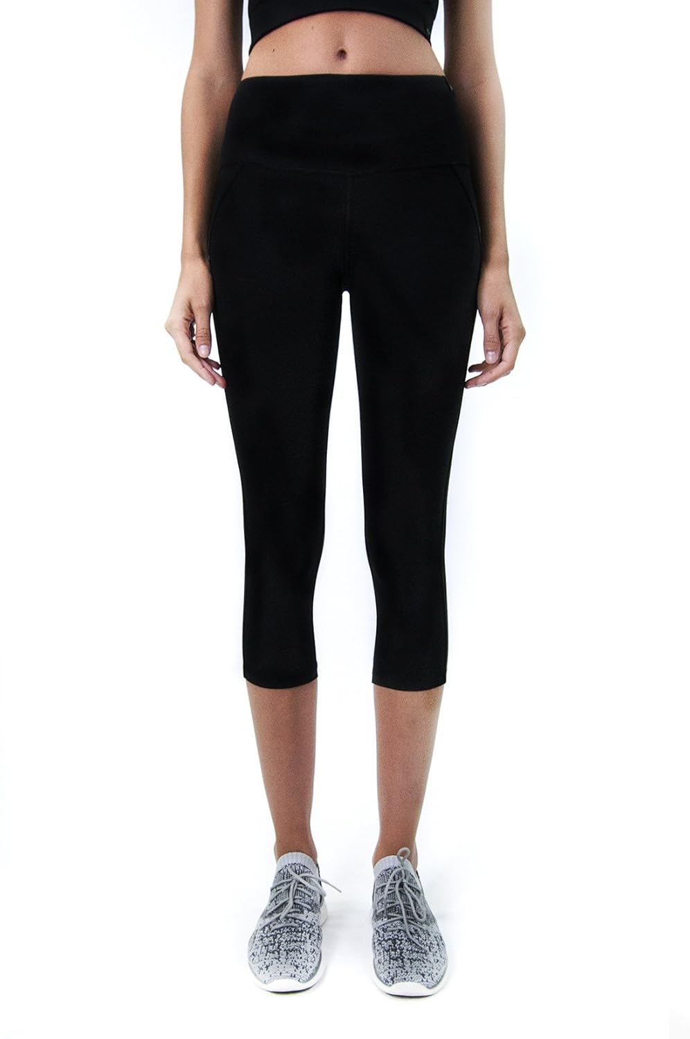 satva - women yoga/sports/fitness activities capri