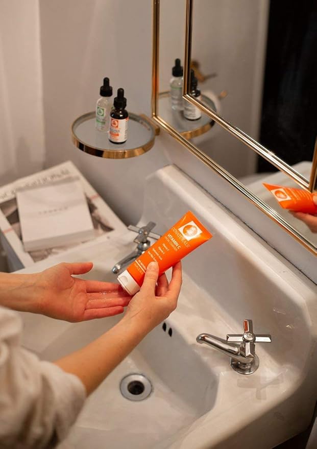 oz naturals vitamin c facial cleanser