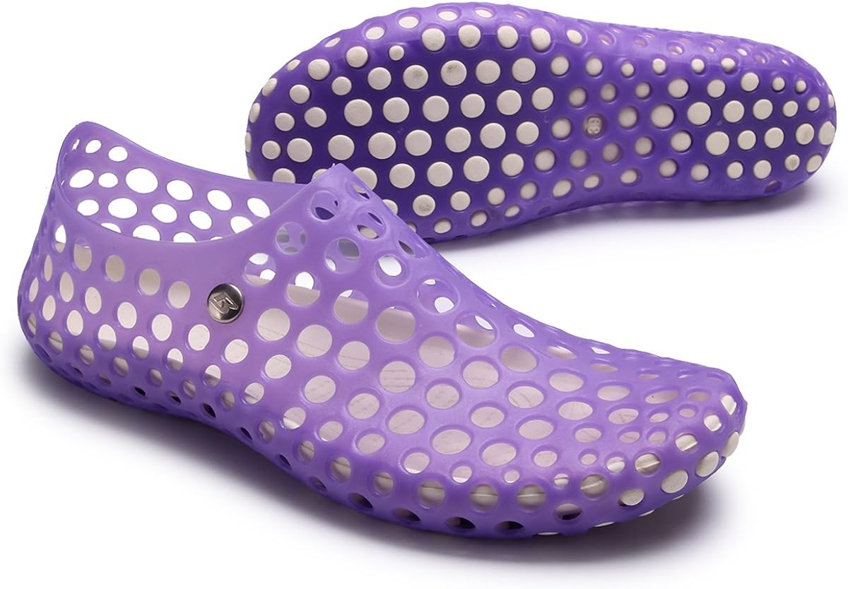 clapzovr water shoes