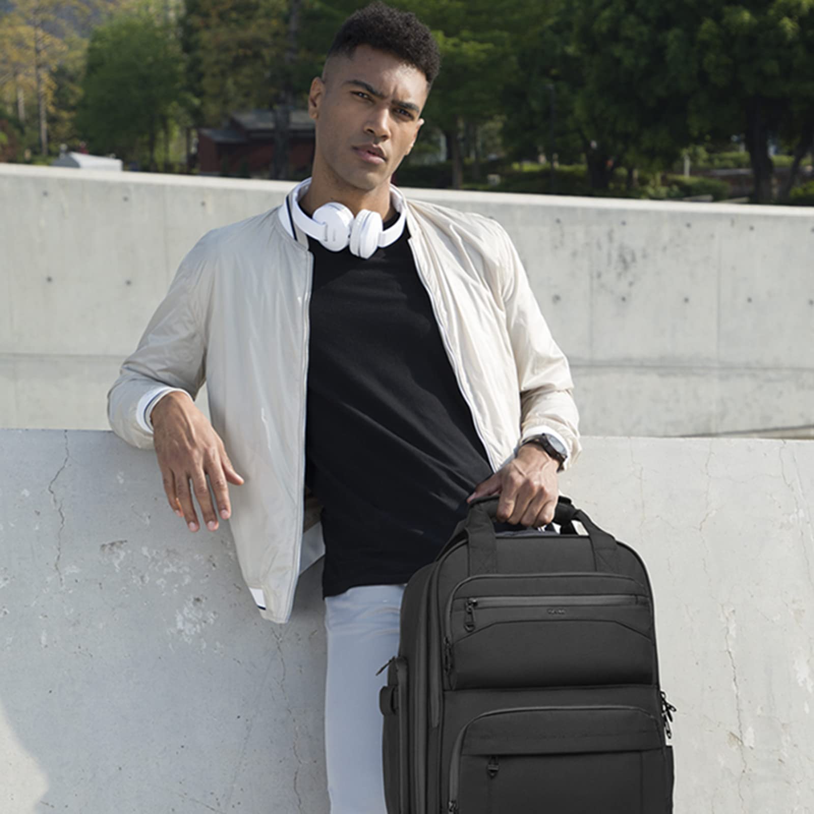 UMydeal Carry On Underseat Multi-functional, 18-inch Underseater Lightweight Overnight Suitcase with Wheels for Travel Business(Black, Carry-On 18-Inch) 1