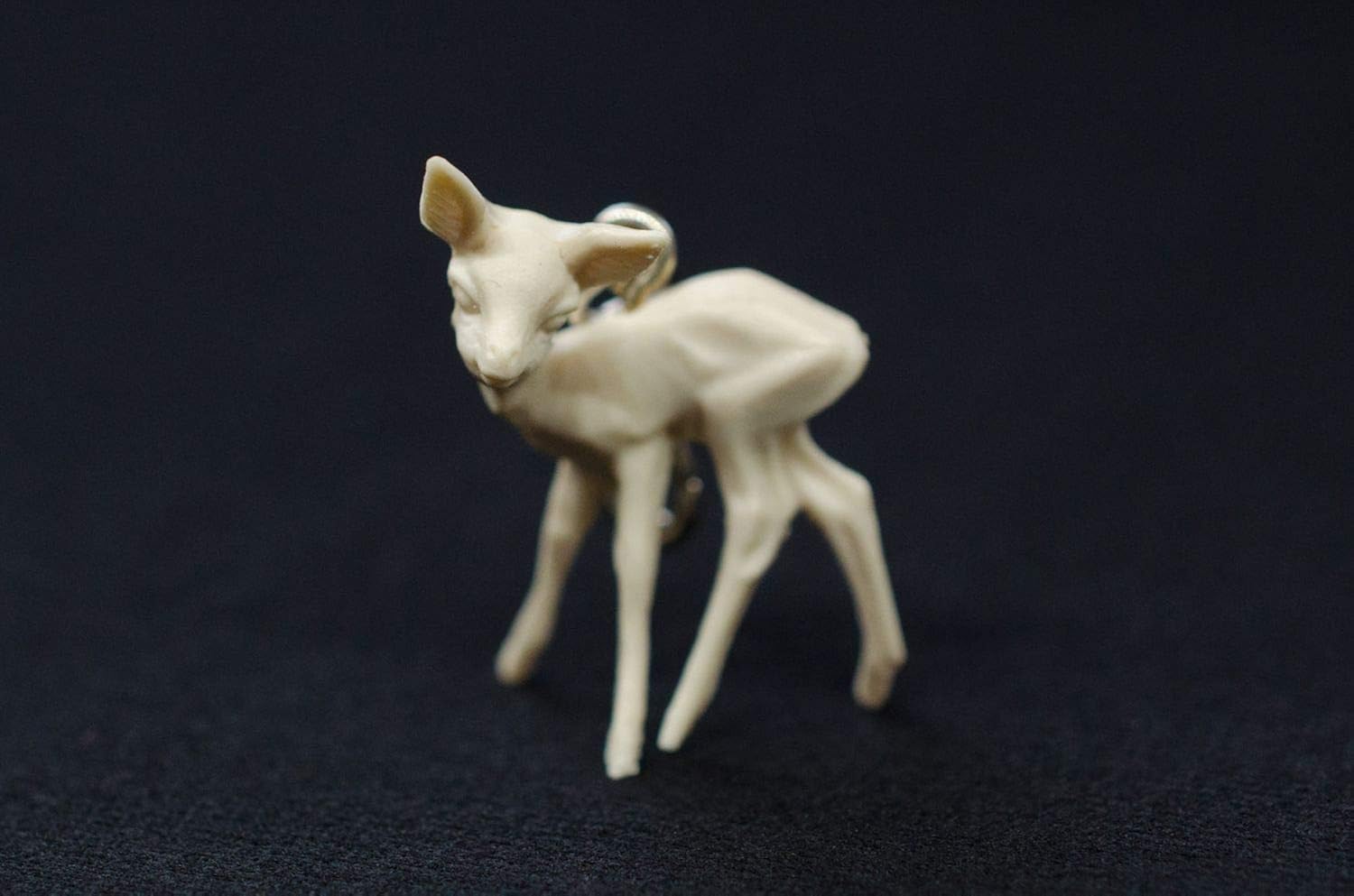 Miniblings Deer Charm Pendant For Bracelet Wristlet Fawn White, 30mm - Image 3