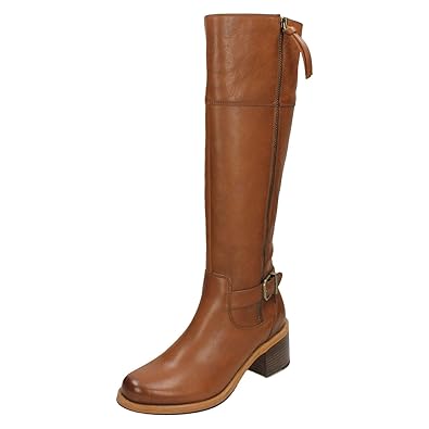 clarkdale sona boot tan