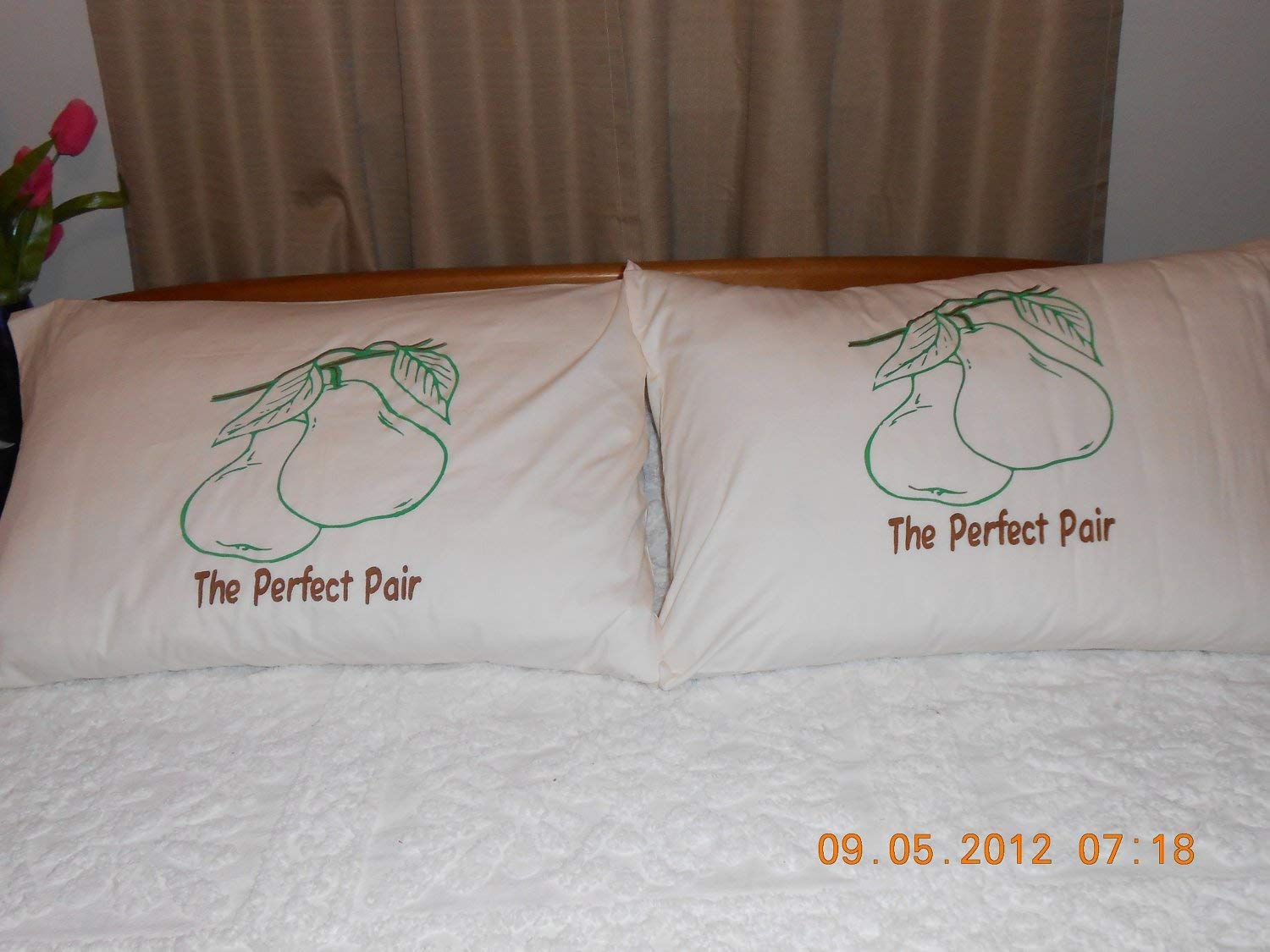 Amazon Com The Perfect Pair With The Perfect Pears Hand Painted