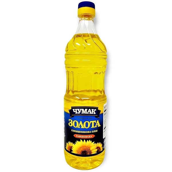 CHUMAK SUNFLOWER OIL PREMIUM REFINED, AND DEODORIZED, NATURALLY EXPELLER PRESSED, NON GMO AND HIGH-HEAT SUNFLOWER COOKING OIL 0.9 L PACK OF 1