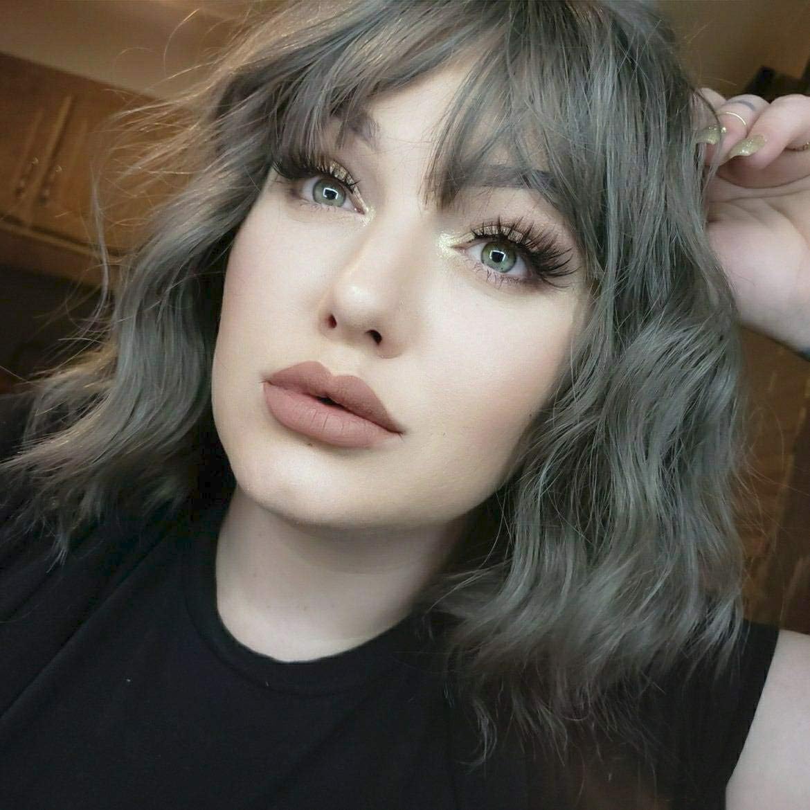 PORSMEER Short Grey Salt color Wig Pastel Wavy Bob Wig with Fringe Natural Looking Synthetic Hair Wigs for Women Party Or Daily Wear 14inch,Natural Salt & Pepper Look