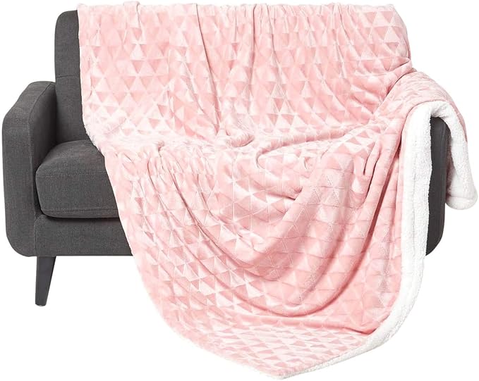 HOMESCAPES Blush Pink Velvet Throw 130 x 160 cm Soft Geometric Pattern
