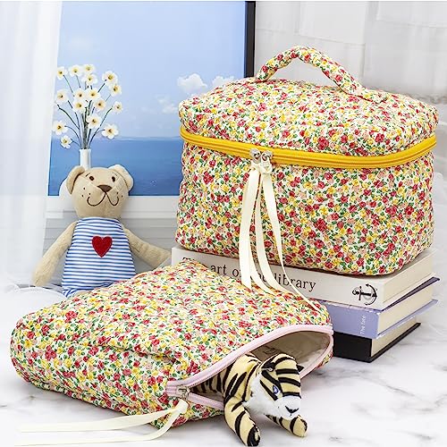 PAZIMIIK Quilted Makeup Bag Large Travel Zipper Soft Cosmetic Case for Women Girls Make Up,Little Flower