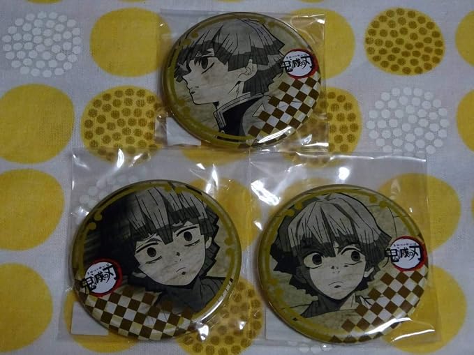 Amazon 鬼滅の刃 Ufotable Dining 3期 缶バッジ 我妻 善逸 3種 お楽しみ くじ ダイニング バッジ ホビー