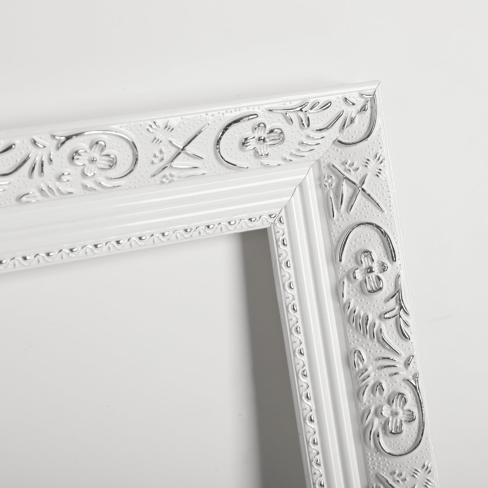 Condition photo showing New/Like New for folkor ornate canvas frame for 11x14 oil paintings art prints, antique white frame for landscape por