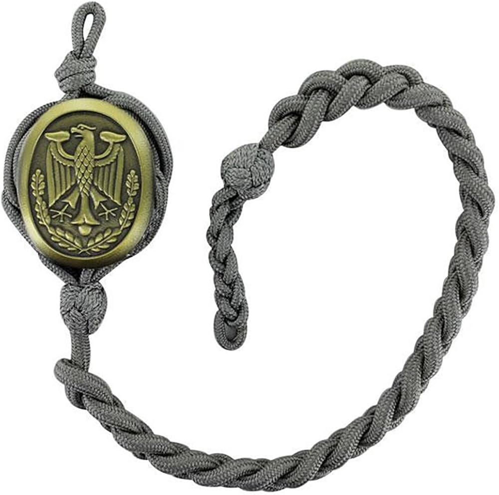 German Proficiency Marksmanship Schutzenschnur Badge with Silver Cord