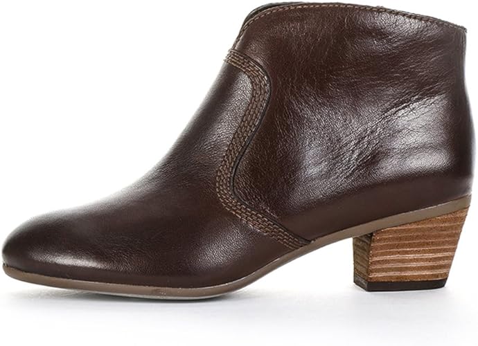 clarks addiy zora