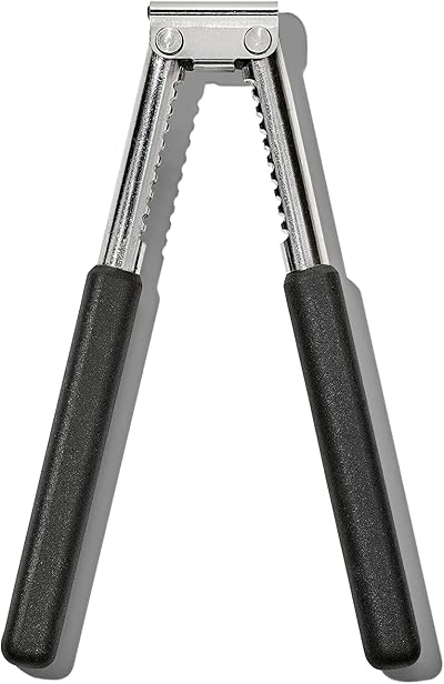 OXO Good Grips Nut & Seafood Cracker