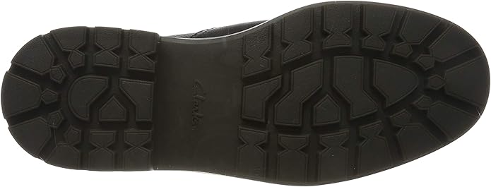 clarks trace explore boots