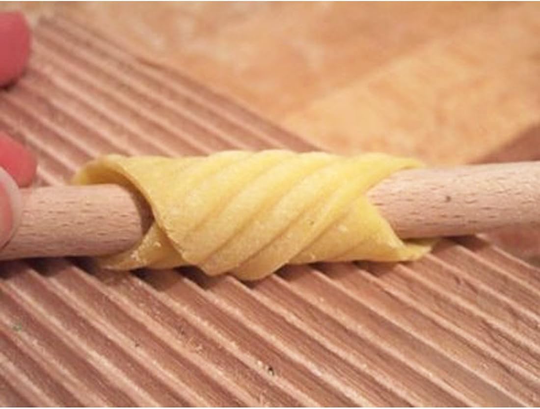 Eppicotispai Garganelli and Gnocchi Stripper with Paddle, Natural Beechwood, Brown: Kitchen & Dining