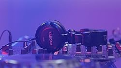 TASCAM CD Recorder/Player (CD-RW900SX) + Studio