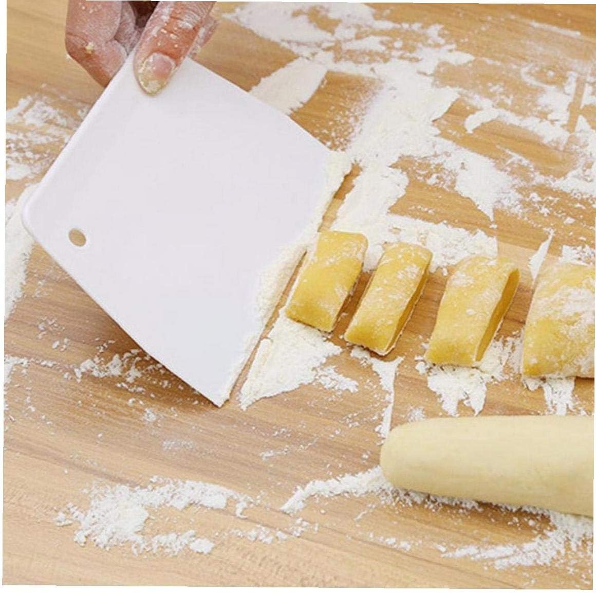 Plastic Dough Knife Multifunctional DIY Cream Scraper Icing Fondant Scraper Cream Smooth Cake Spatula Baking Pastry Tools