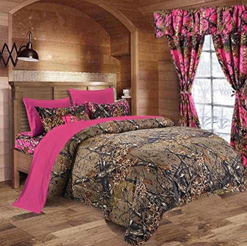 20 Lakes Woodland Hunter Camo Comforter Set (Forest Brown / Bright Pink, Full)
