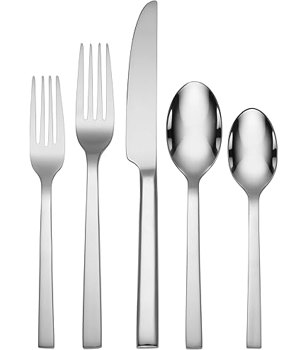 AMC Set di posate ed accessori da 24 pezzi realizzati in acciaio inox