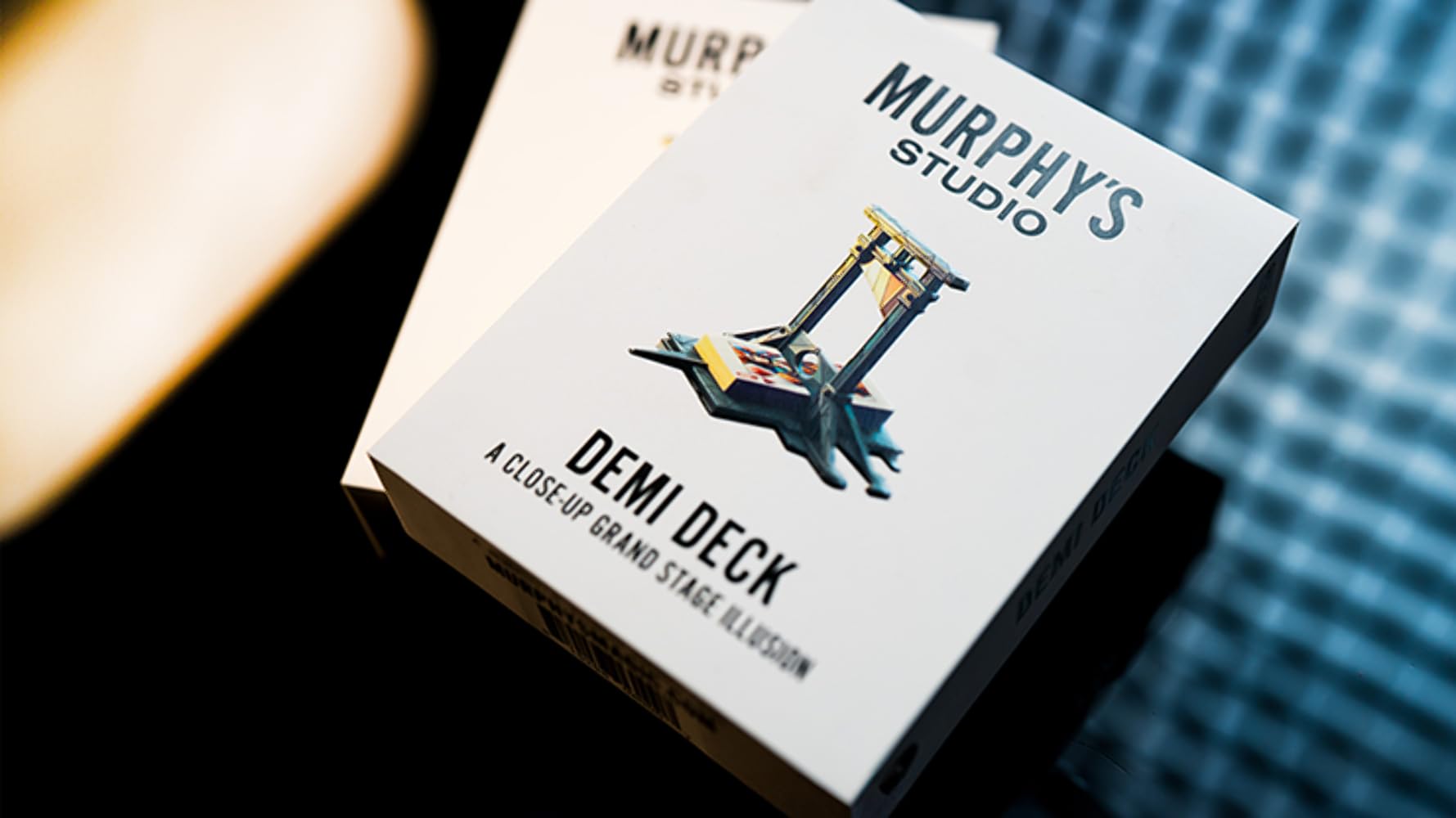 Demi Deck by Angelo Carbone - Magic Trick