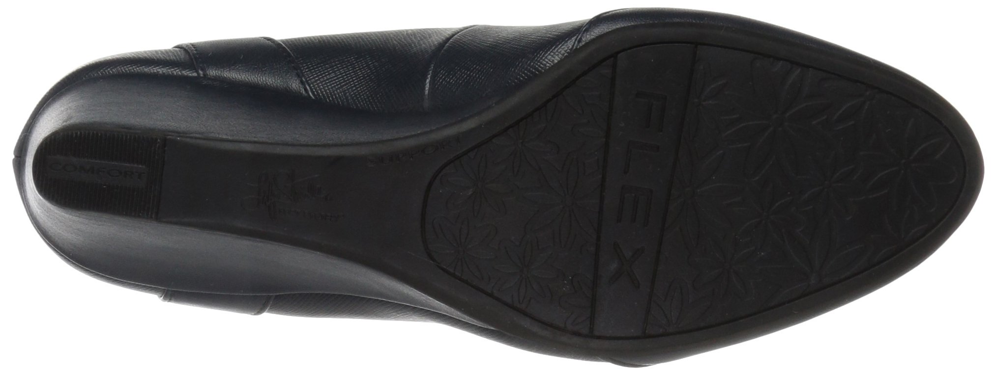 LifeStride Women's Dreams Pump - Image 4