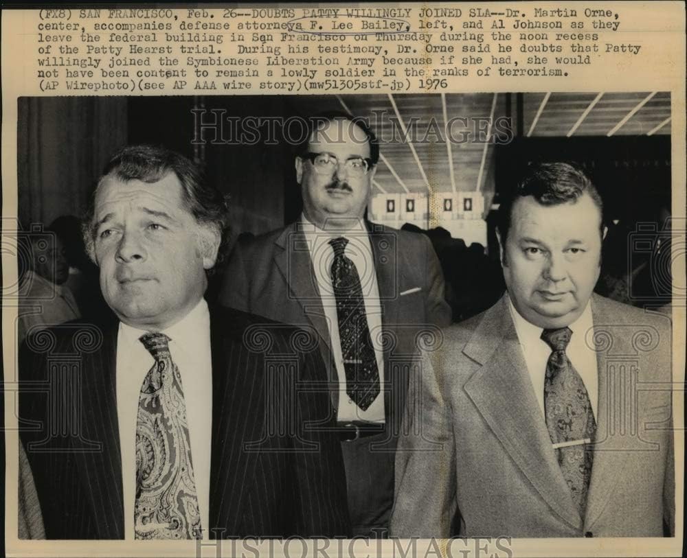 Amazon 1976押しフォトdr Orne F Lee Bailey Alジョンソンleaveパティー ハーストtrial 8 25 X 10で Historicイメージ キッチン用品 オンライン通販