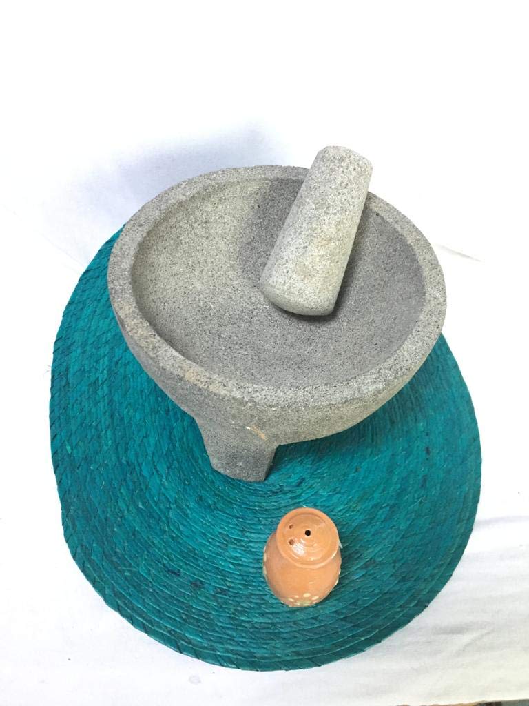 Molcajete de piedra volcánica y regalos, 20 cm 1 pza: Amazon.com.mx