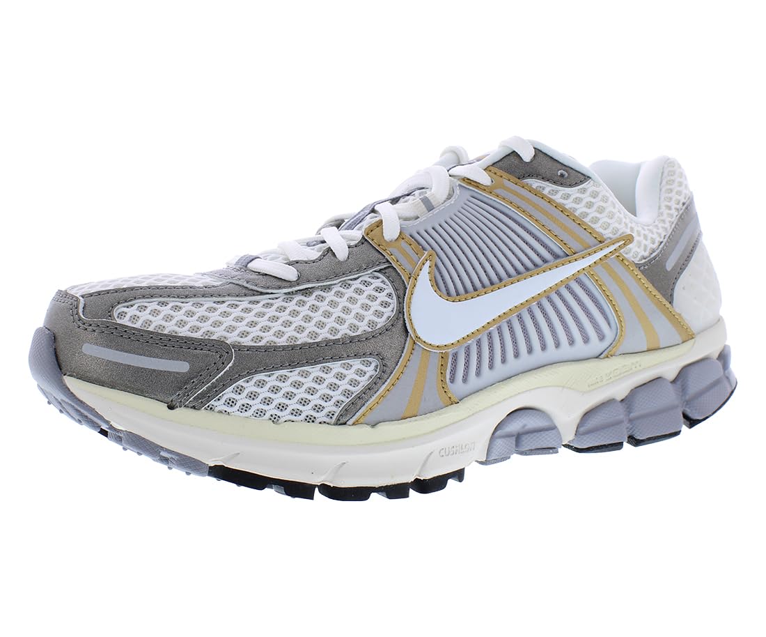 Men's Nike Zoom Vomeros 5 in Platinum Tint