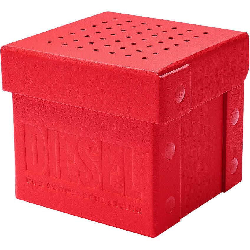 Diesel Herrenuhr Mega Chief, QuarzChronographenwerk, 51 mm goldenes Edelstahlgehäuse mit Edelstahlarmband, DZ4360