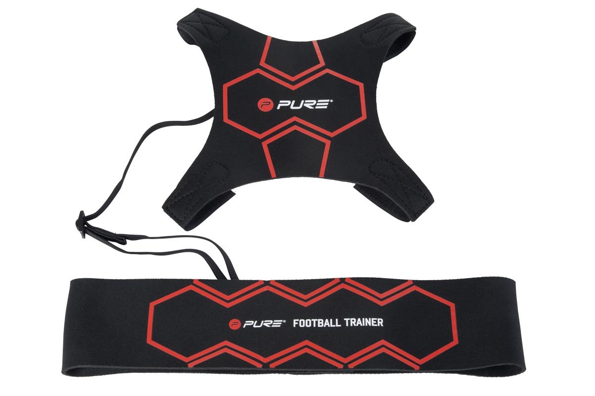 Pure2Improve Football Trainer - Black