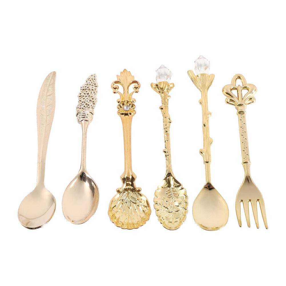 Haofy Cutlery 6-Piece Set Includes 5 Different Vintage Design Spoons and 1 Fork, Elegant Flatware Set, (Golden)