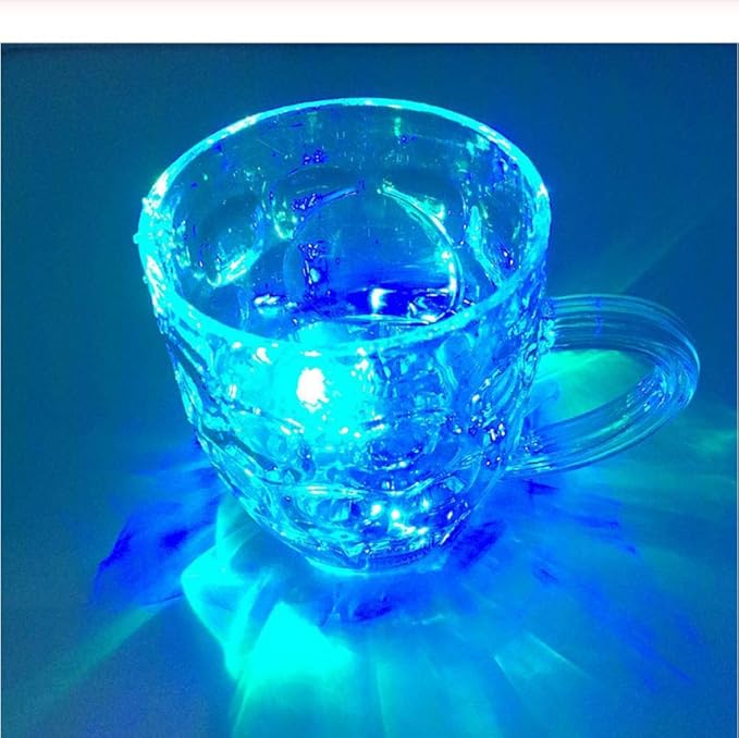 Jarra de cerveza en forma de corazón intermitenteInducción de agua