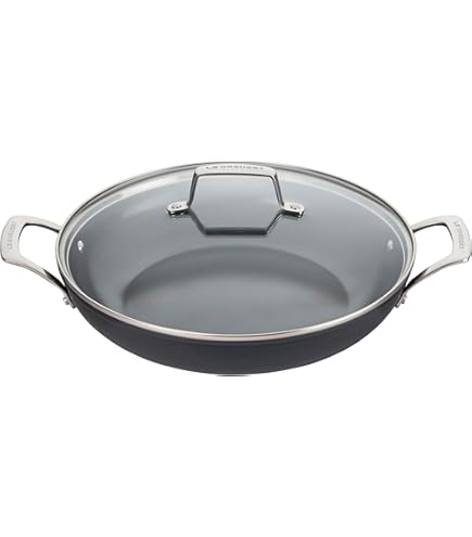Amazon.com: Le Creuset Essential Non-stick Ceramic Shallow Braiser