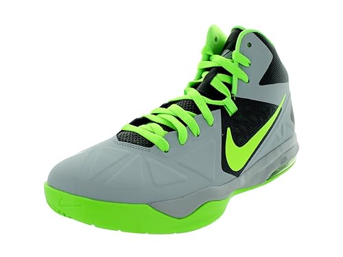 u of m basketball shoes