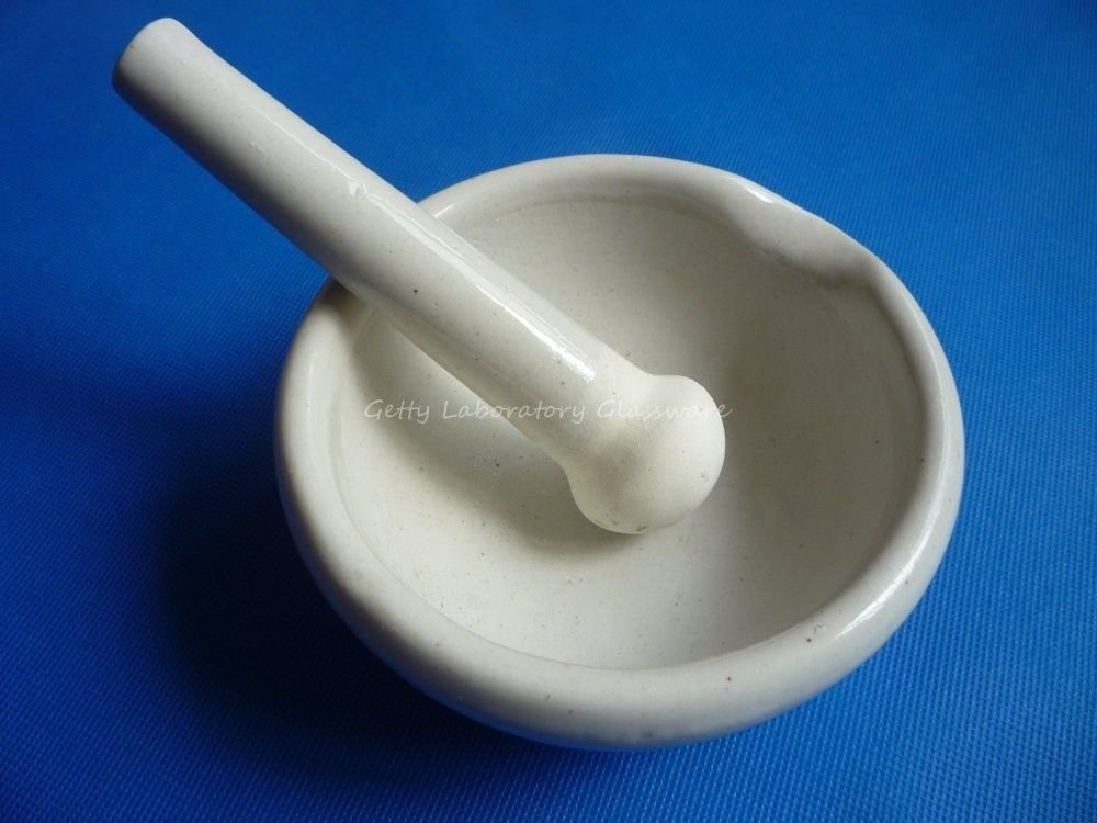 Mortier et pilon en grès blanc + Coriandre en graine bio - 35 g